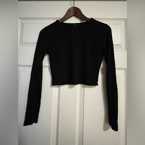 Forever 21 Black Long Sleeve Crop Top